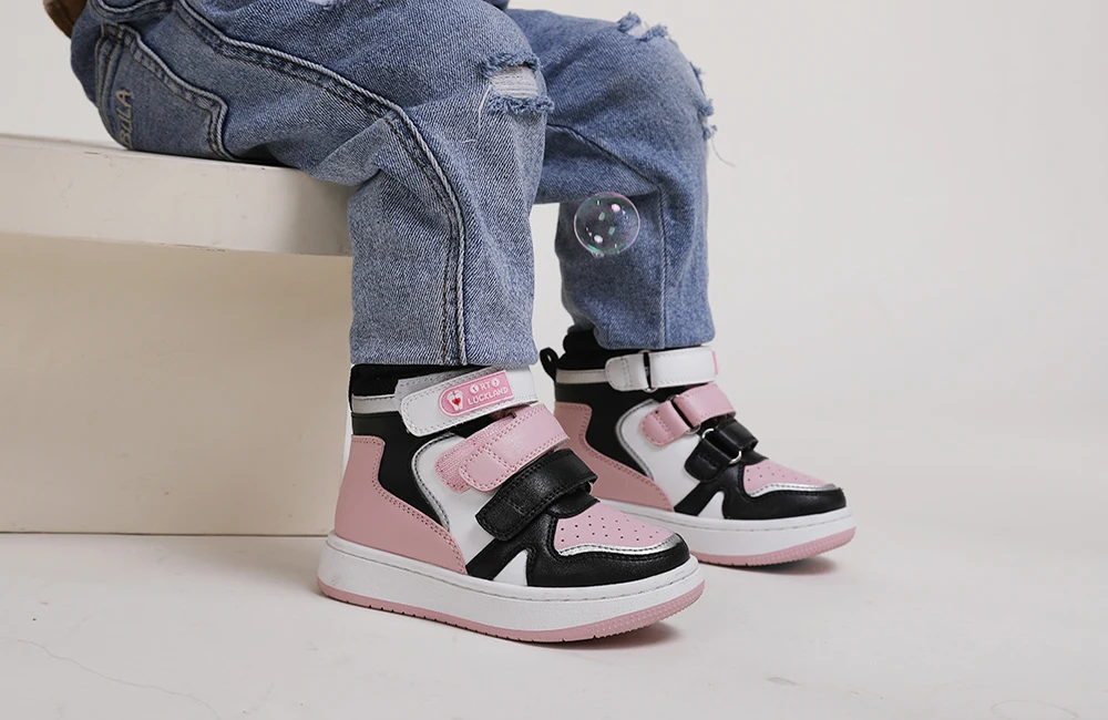 Ortoluckland Children Casual Shoes Kids Orthopedic Leather Sneaker Boys Girls Sporty School Tennis Winter Spring Boots 3to 14Age