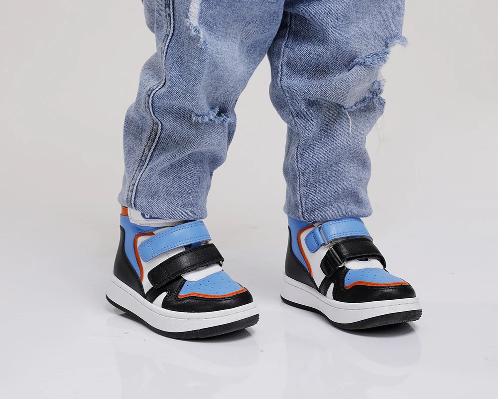 Ortoluckland Children Casual Shoes Kids Orthopedic Leather Sneaker Boys Girls Sporty School Tennis Winter Spring Boots 3to 14Age