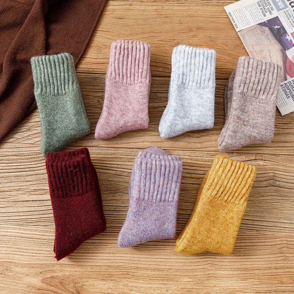 Winter Women's Thick Warm Merino Wool Socks Harajuku Retro Cold Resistant Fashion Casual Solid Color Cashmere Socks 5 Pair