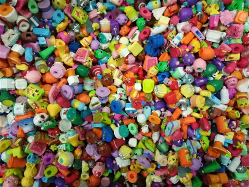 New 50pcs Mix Mini Furniture Food Fruit Dolls Pretend Play Shop Season 1 2 3 4 5 6 7 Action Figures Toy Kids Girls Gif