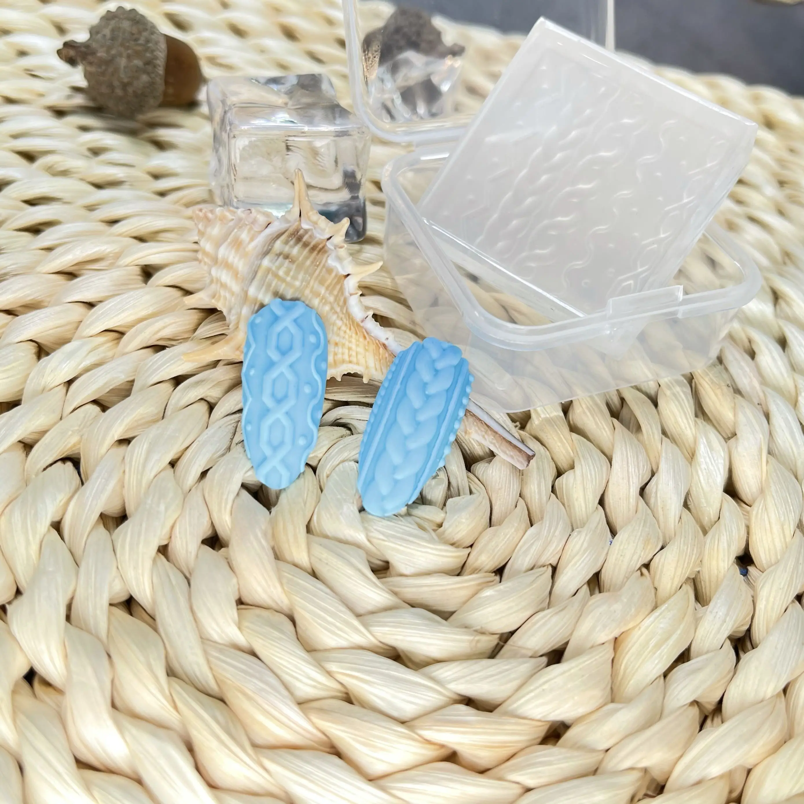 1pc Sweater Knitting Lace 3D Acrylic Mold Nail Art Decoration Nails DIY Design Silicone Nail Art Template Nail Mold