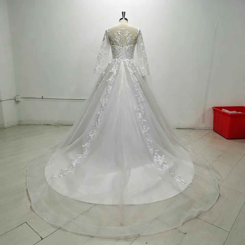 Long Sleeve Illusion V Neck Lace Wedding Dress Appliques Sheer Back Ball Gown Tulle Bridal Dress With Chapel Train Wedding Party