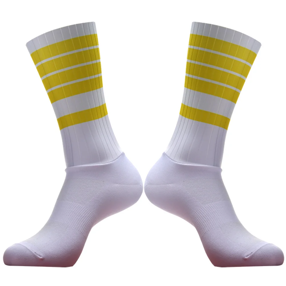 Anti Slip Silicone Summer Aero Socks Whiteline Cycling Socks Men Bicycle Sport Running Bike Socks Calcetines Ciclismo