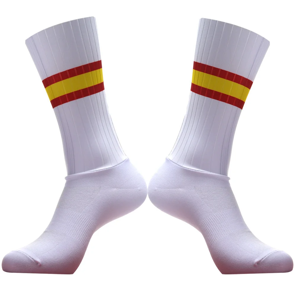 Anti Slip Silicone Summer Aero Socks Whiteline Cycling Socks Men Bicycle Sport Running Bike Socks Calcetines Ciclismo