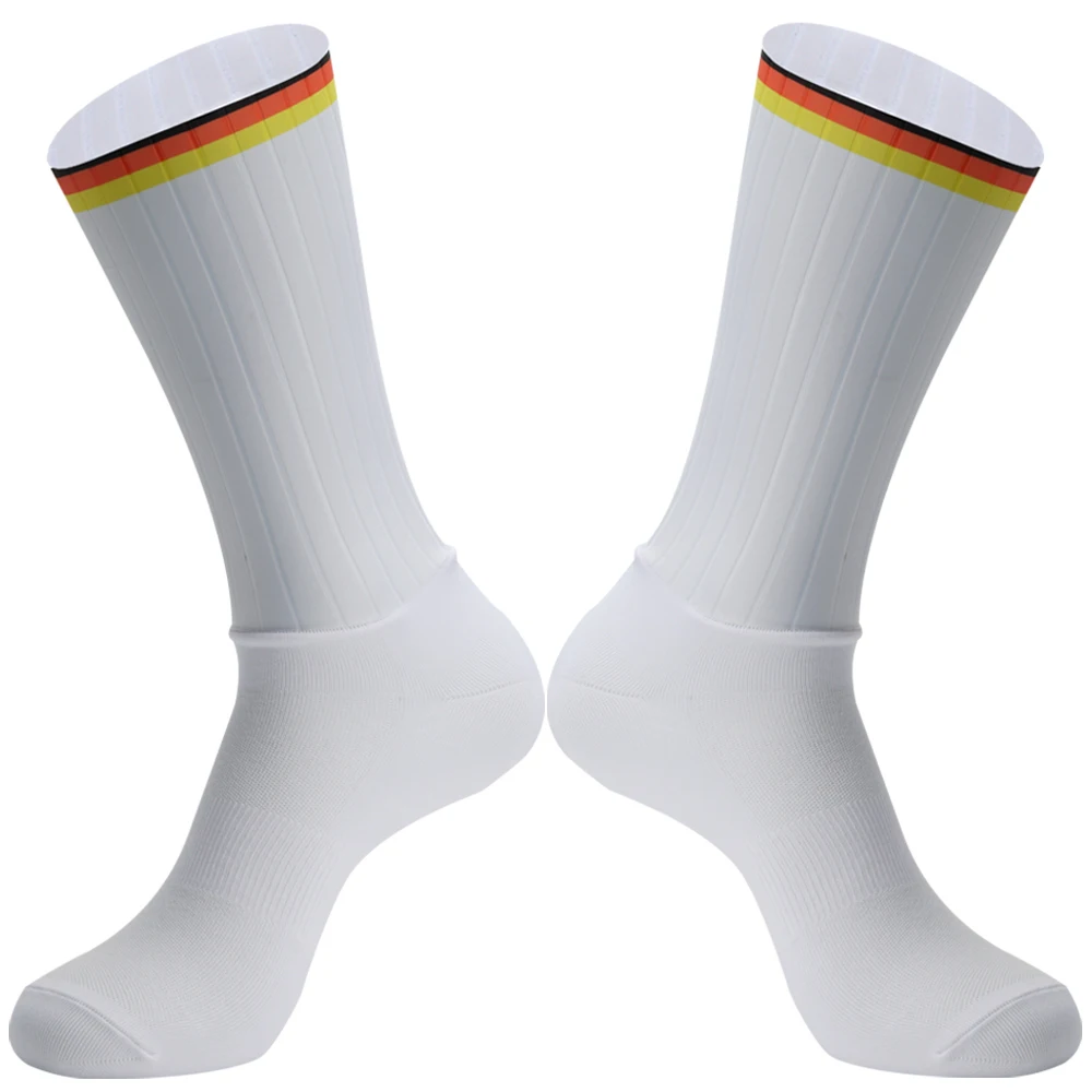 Anti Slip Silicone Summer Aero Socks Whiteline Cycling Socks Men Bicycle Sport Running Bike Socks Calcetines Ciclismo