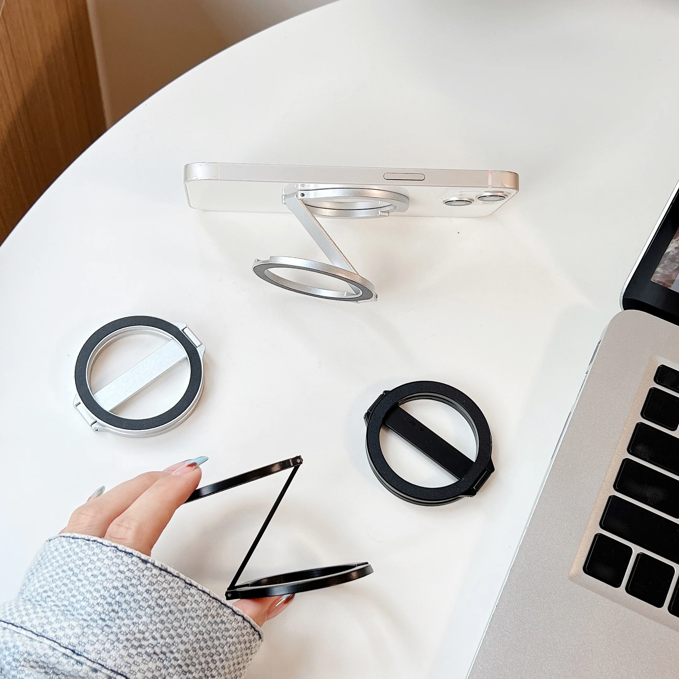 For Magsafe Magnetic Metal 1Pcs Strong Suction Rotating Double And Sided Sdsorption Alloy Portable Universal Desktop Creative