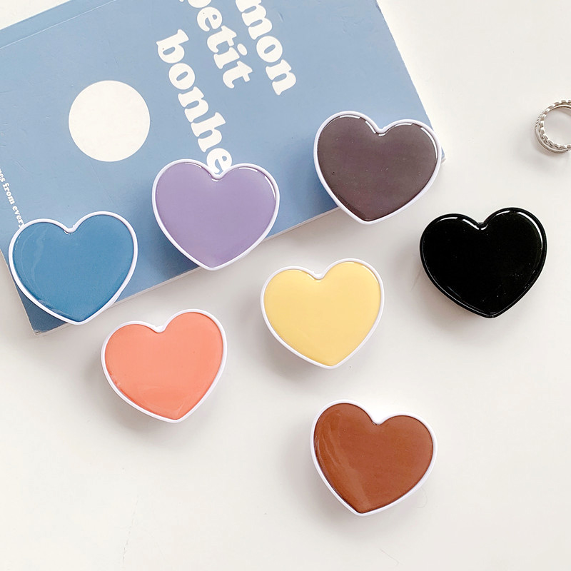 Universal Heart Shaped Phone Socket Holder Finger Grip Bracket Support Telephone for IPhone 15 14 13 Samsung Pocket Socket Stand
