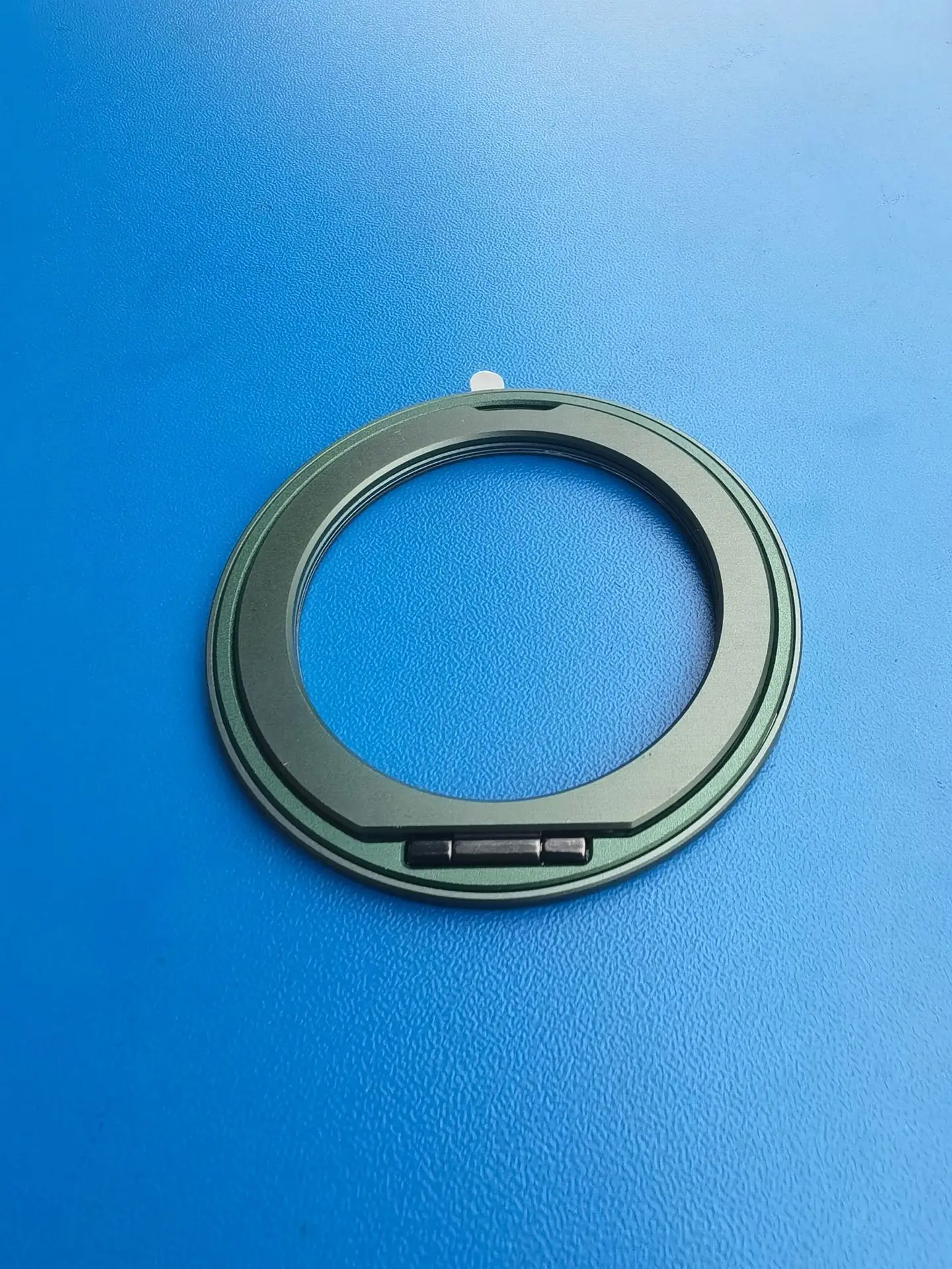 New alloy magnetic phone holder 360 ° rotating lazy person holder Magsafe magnetic ring buckle holder For iPhone Samsung Google