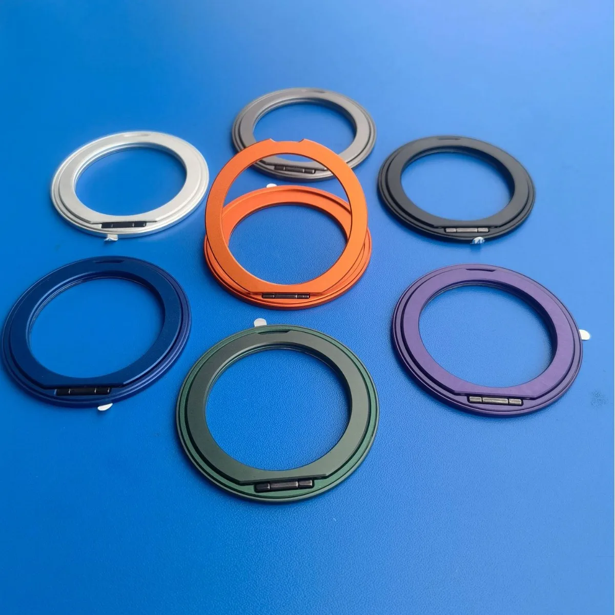New alloy magnetic phone holder 360 ° rotating lazy person holder Magsafe magnetic ring buckle holder For iPhone Samsung Google