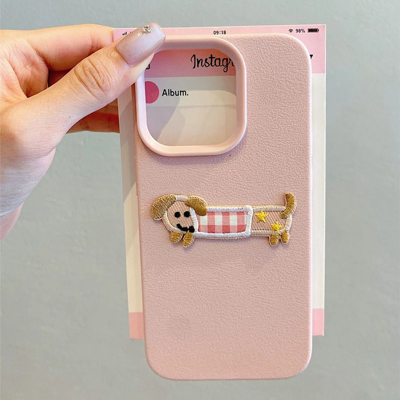 Korean Cute 3D Cartoon Embroidery Dog Phone Case For iPhone 18 17 16 15 14 13 12 Pro Max Plus Funny Puppy Leather Pattern Cover