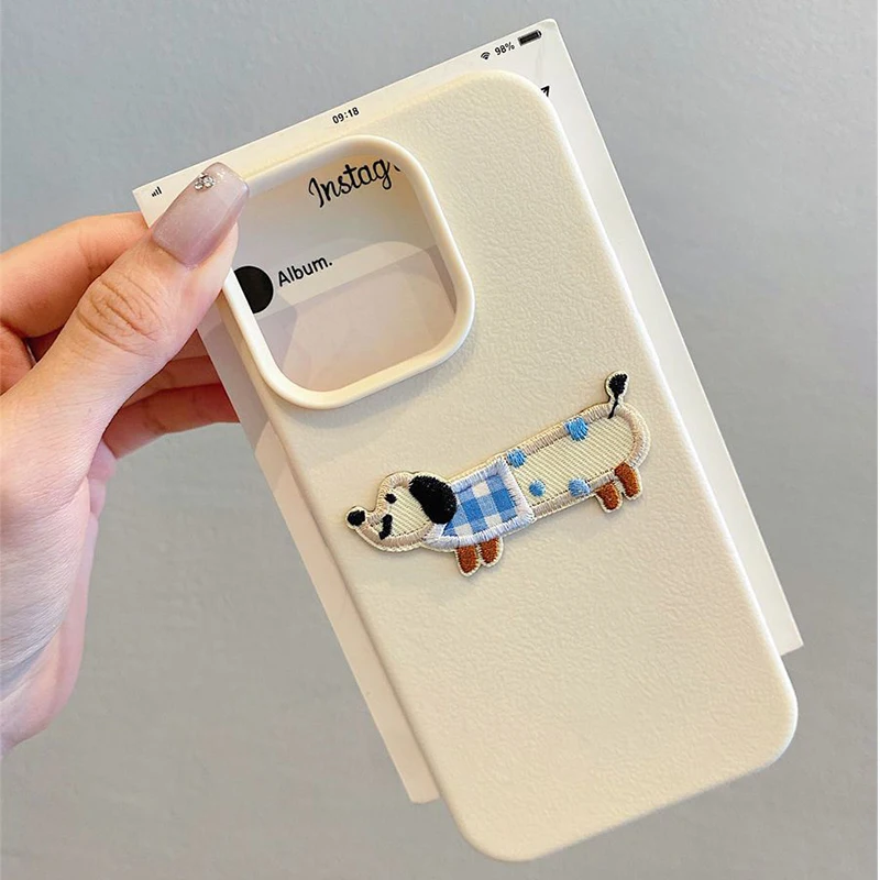 Korean Cute 3D Cartoon Embroidery Dog Phone Case For iPhone 18 17 16 15 14 13 12 Pro Max Plus Funny Puppy Leather Pattern Cover
