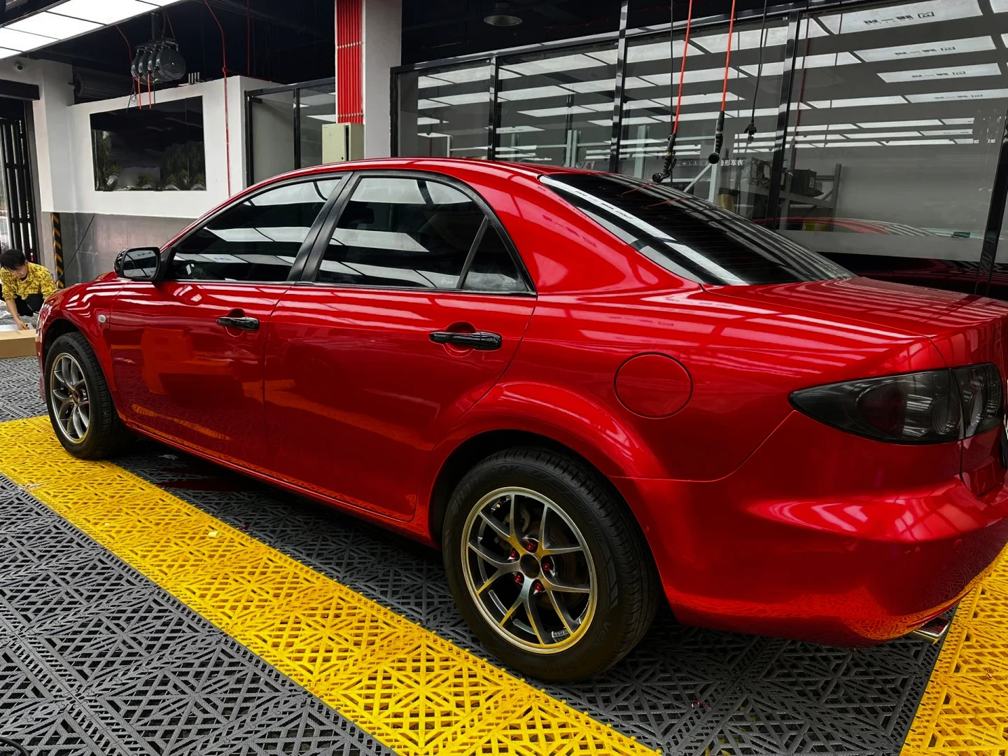 Bentle y Pink Soul Red Sticker Car Body Vinyl Film Waterproof Sticker Auto Body Color Change Film for Motorcycle Car Accessories