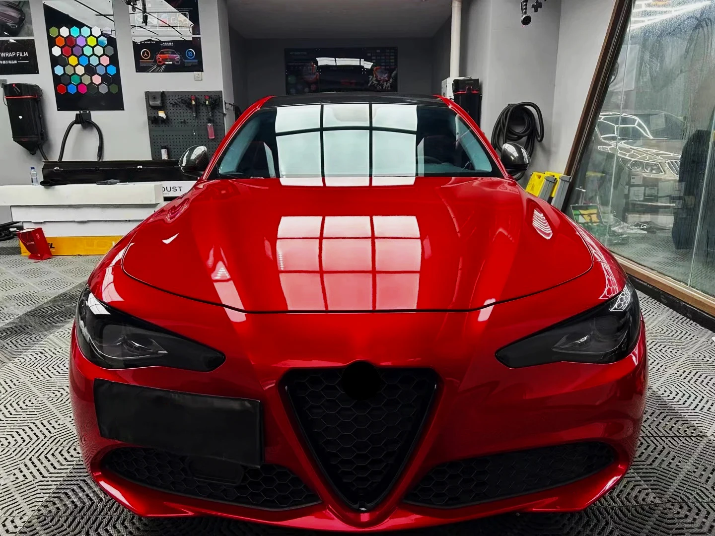 Bentle y Pink Soul Red Sticker Car Body Vinyl Film Waterproof Sticker Auto Body Color Change Film for Motorcycle Car Accessories