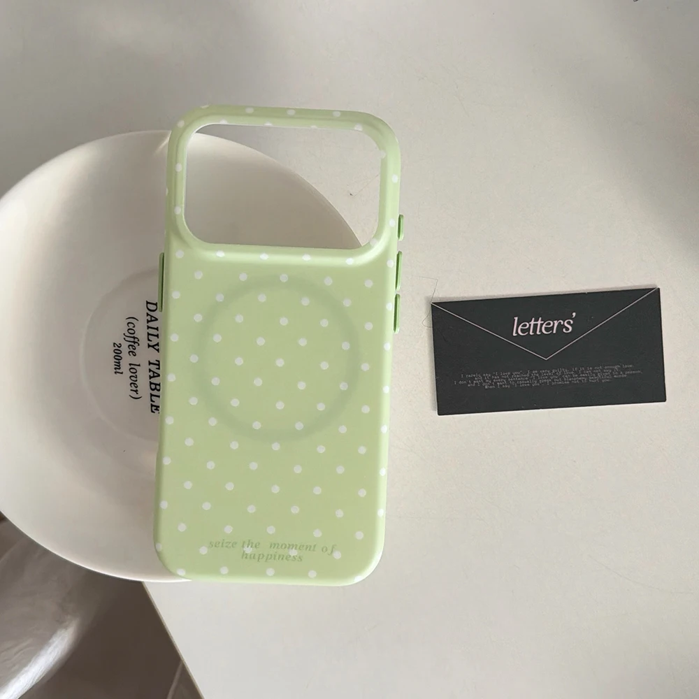 Ins Simple Polka Dot Magnetic Phone Case for iPhone 17pro 16 17 Promax 15Pro Max Cover with Magsafe Holder Shockproof Funda