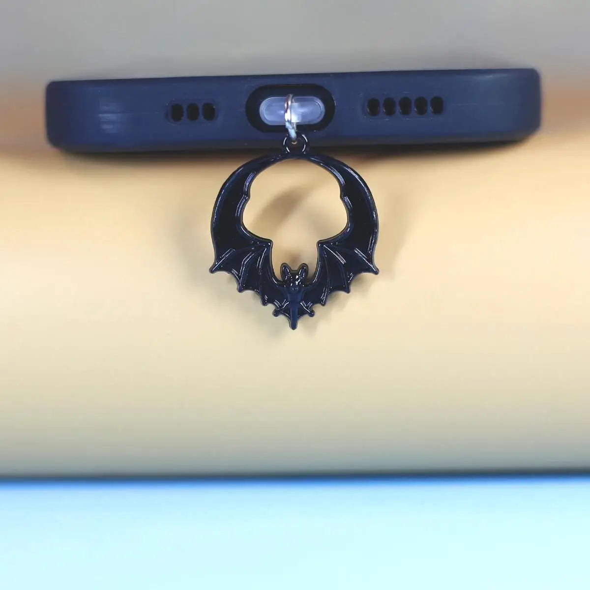 Gothic Punk Silver and Black Vampire Bat Phone Dust Plug, Amulet Bat Phone Pendant, Gift Ornament for Iphone/Type-C Interface, Handmade Phone Accessory