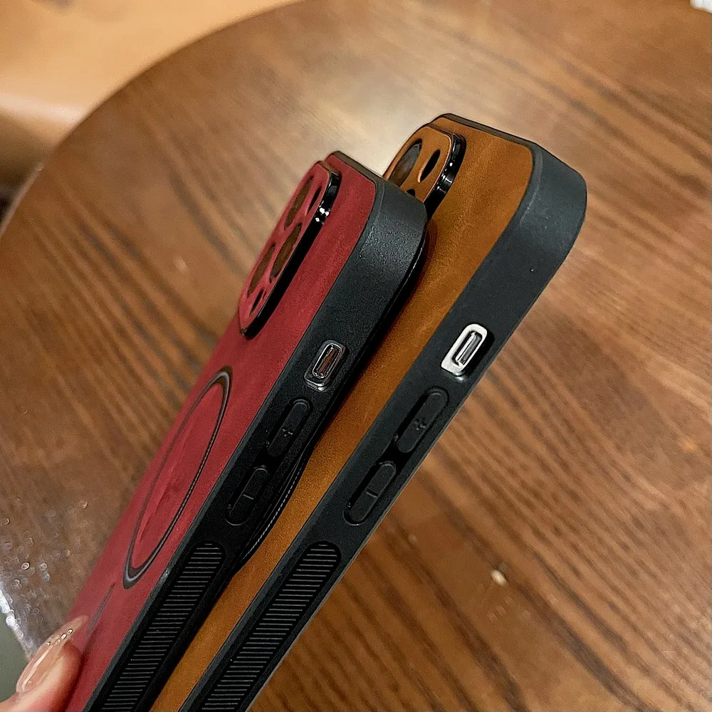 Retro Leather Deer Case For iPhone 16 15 14 13 12 11 Pro Max Plus 15Pro 14Pro 13Pro ProMax For Magsafe Wireless Charge Cover