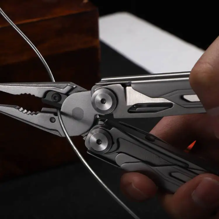Daicamping DL10 Emergency Plier Folding Knife Multitool Tactical Clamp Combination Survival Gear Clip Multifunctional Multi Tool