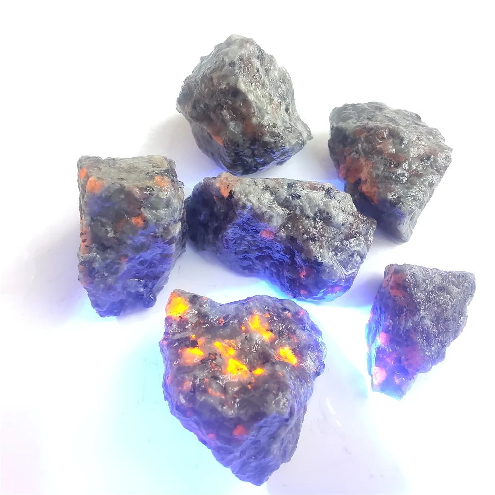 Natural Yooperlites Flame Stone Syenite Decor Stone Fluorescent Sodalite Mineral Rough Crystal Long-wave UV Collection Specimens