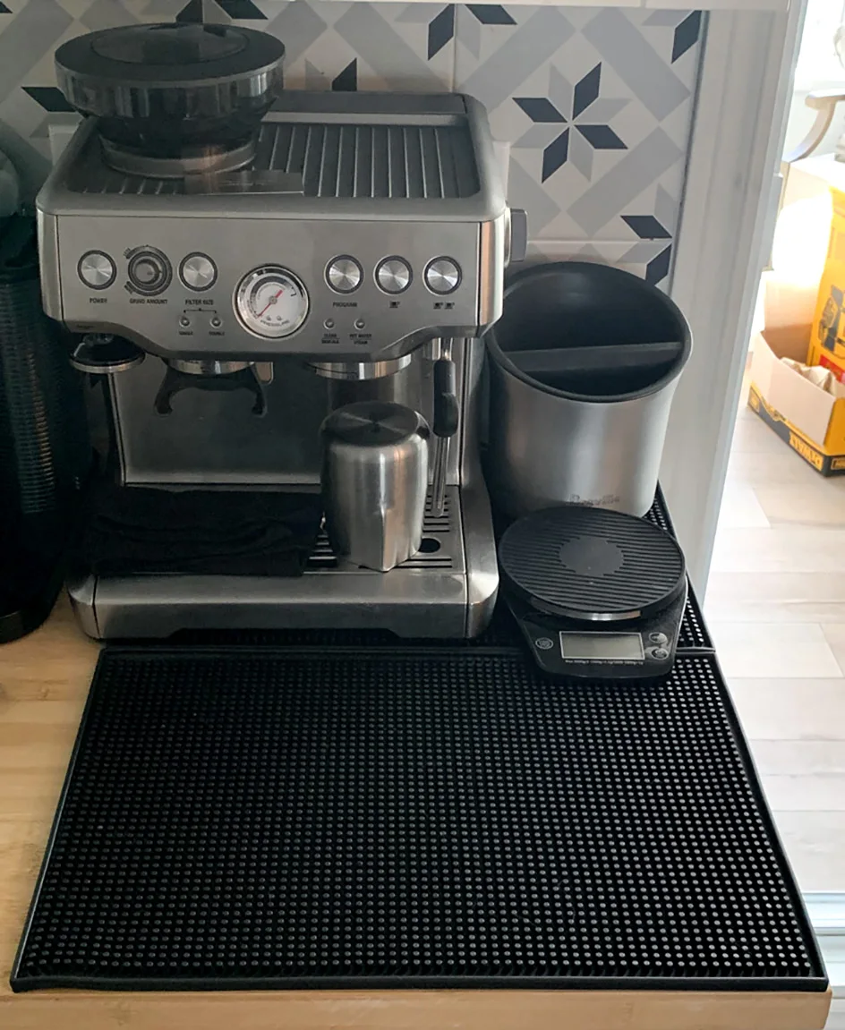Rubber Bar Mat Coffee Maker Countertop Spill Mats Bar Service Mat Dish Glass Drying Mat for Barista Cocktail Bartender Black