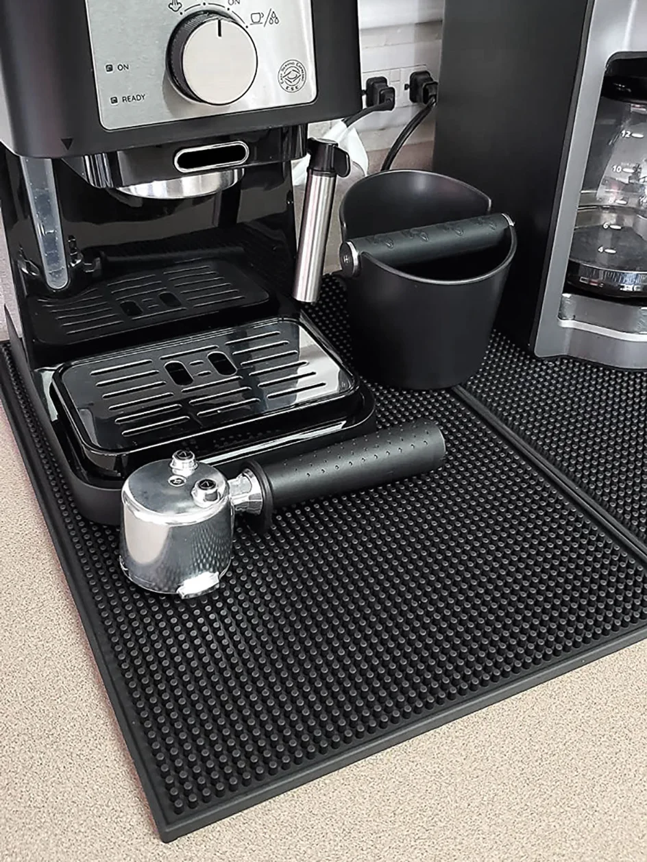 Rubber Bar Mat Coffee Maker Countertop Spill Mats Bar Service Mat Dish Glass Drying Mat for Barista Cocktail Bartender Black