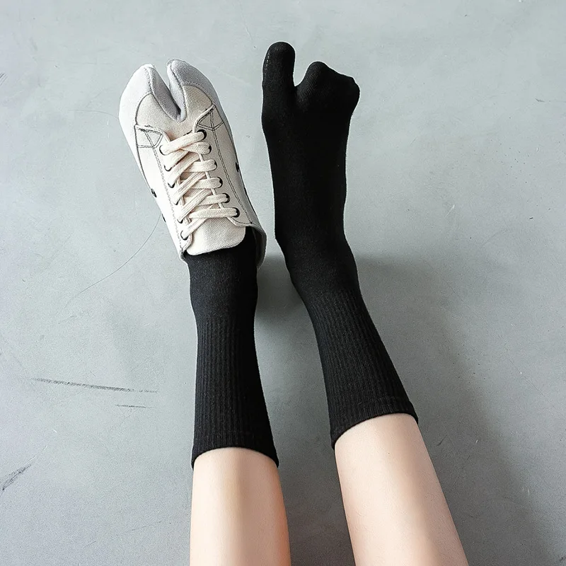 Fashion Japanese Style Tabi Toe Socks for Men Women Summer Fiber Two Finger Socks Kimono Flip Flop Sandal Split Tabi Toe Sock