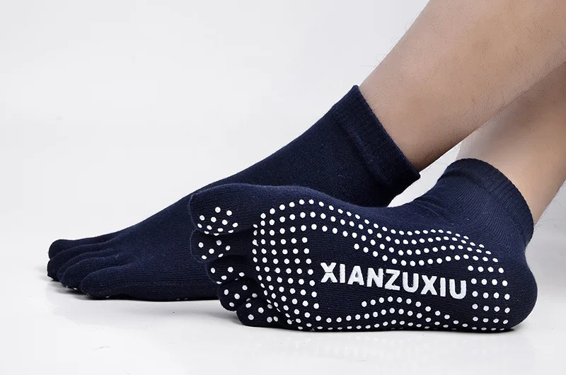Men Pilates Socks Wholesale Cotton Breathable Non-Slip Massage Yoga Socks Cotton YOGA Sports Five-Finger Socks 5 Toe Socks