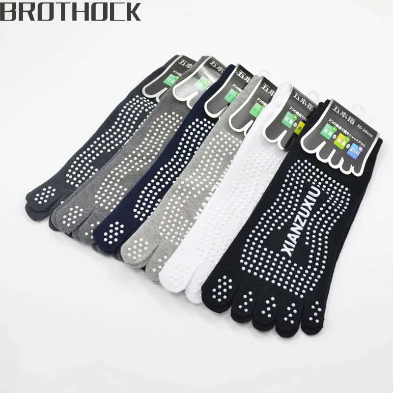 Men Pilates Socks Wholesale Cotton Breathable Non-Slip Massage Yoga Socks Cotton YOGA Sports Five-Finger Socks 5 Toe Socks