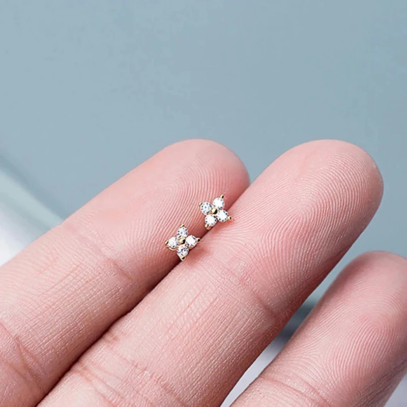 Huitan Korean Style Flower Stud Earrings Women Gold Color White Cubic Zirconia Small Fresh Fashion Accessories Hot Jewelry