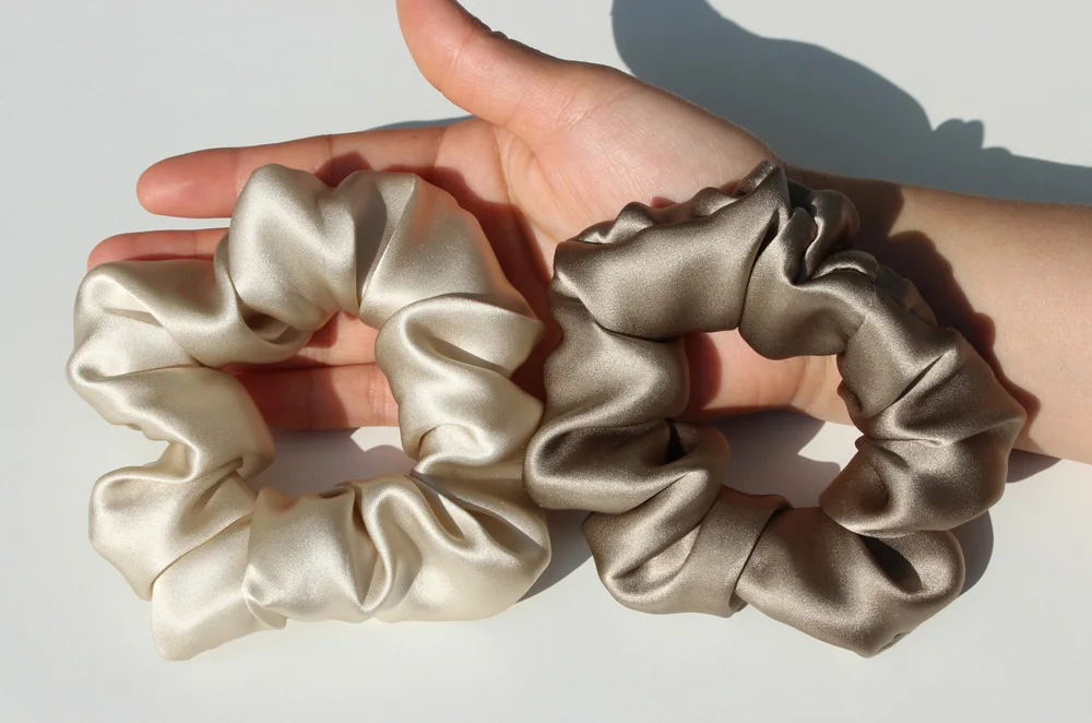 100% Pure Mulberry Silk Large Scrunchies Rubber Bands Hair Ties Gum Elastics Ponytail Holders for Women Girls 19 Momme 3.5CM