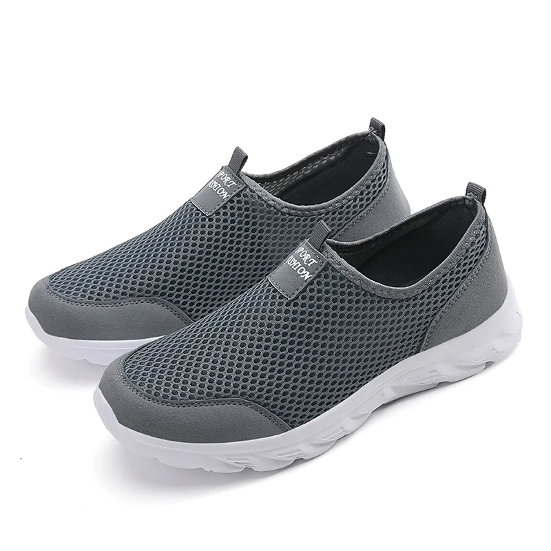 2023 Lightweight Men Casual Shoes Breathable Slip on Male Casual Sneakers Anti-slip Men's Flats Outdoor Walking Shoes Size 39-47