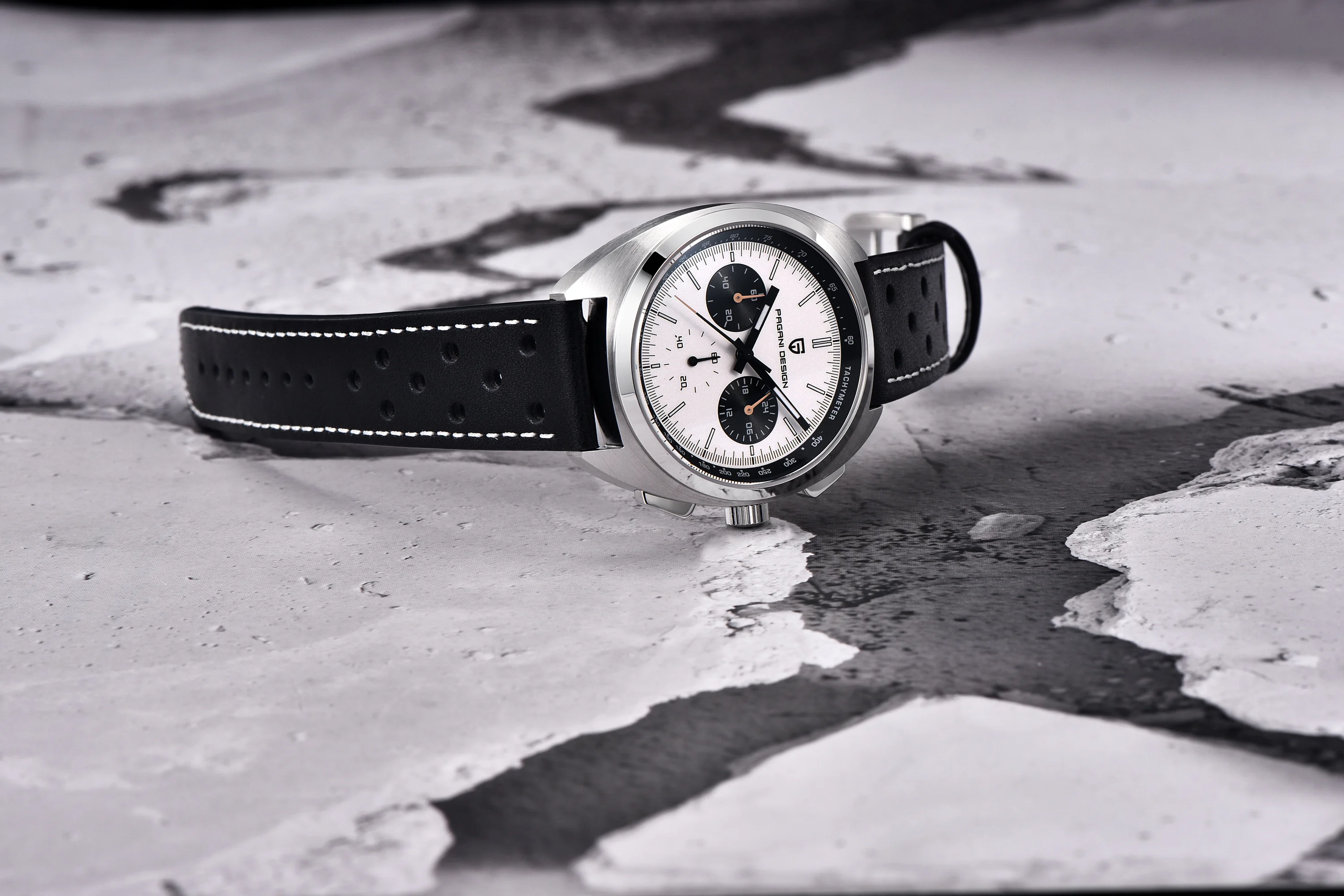 PAGANI DESIGN 2025 New Panda Dial Men Watches Luxury Quartz Watch For Men Japan VK63 Sport Chronograph Sapphire glass Wristwatch