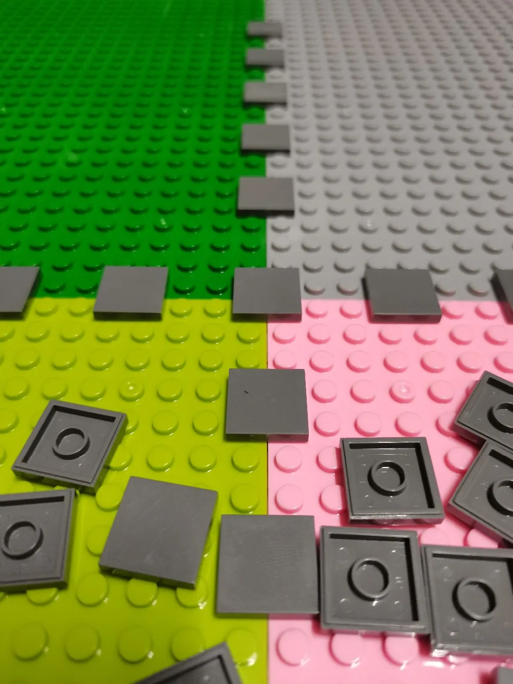 32*32 50*50 Dots Classic Base Plates Blocks DIY Small Size City Road Bricks Baseplates Construction Building Toys For Kids Gifts