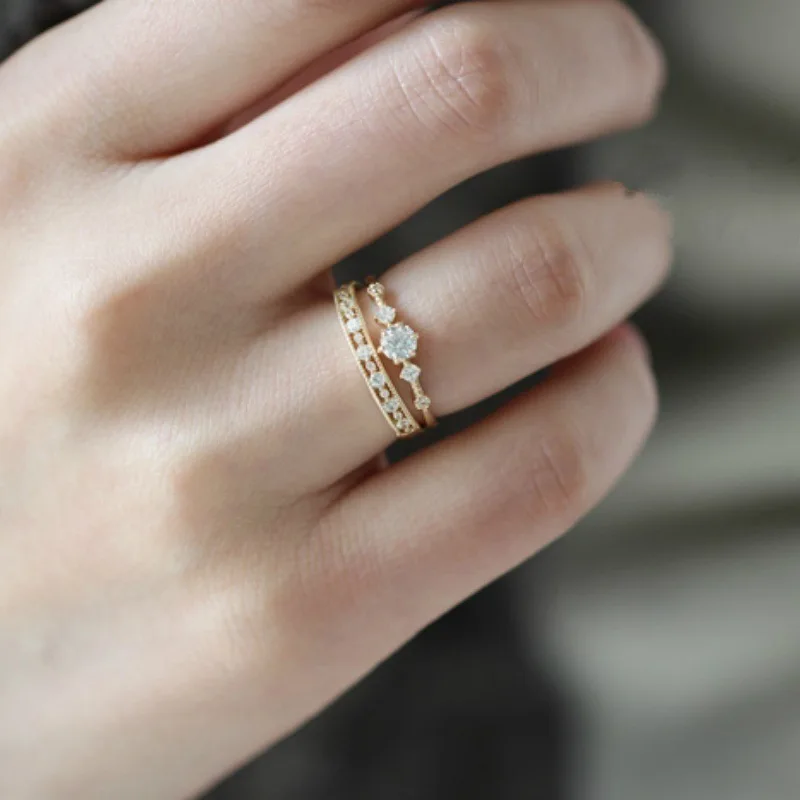 Trendy Elegant Dainty Rings For Women Romantic Women's Ring Shiny Zircon Gold Color Thin Finger Ring Accessories Jewelry KCR088
