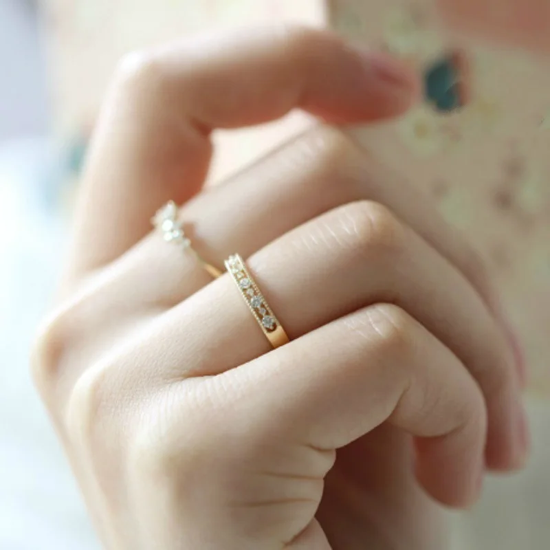 Trendy Elegant Dainty Rings For Women Romantic Women's Ring Shiny Zircon Gold Color Thin Finger Ring Accessories Jewelry KCR088
