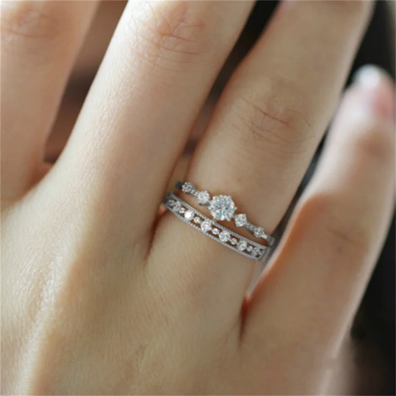 Trendy Elegant Dainty Rings For Women Romantic Women's Ring Shiny Zircon Gold Color Thin Finger Ring Accessories Jewelry KCR088