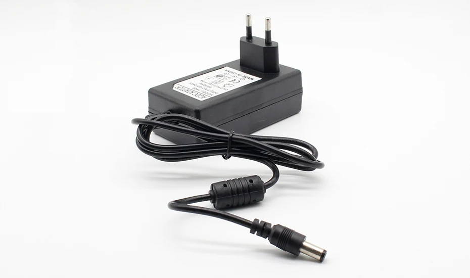 1PCS 18V 2A AC 100V-240V Converter Adapter DC 18V 2A 2000mA Power Supply EU Plug 5.5mm X 2.1-2.5mm