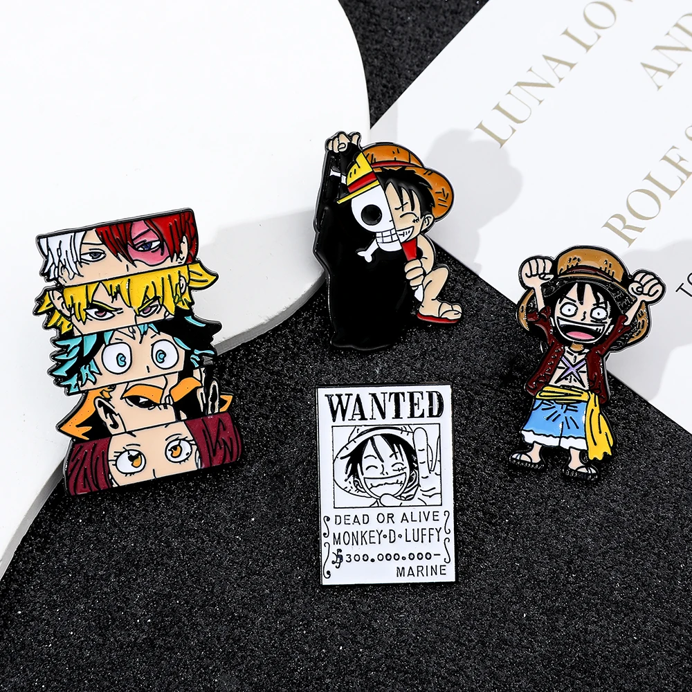 Popular Anime Brooches Luffy Zoro Ace Sunny Go Backpack Matching Apparel Pins Jewelry Brooch Gift