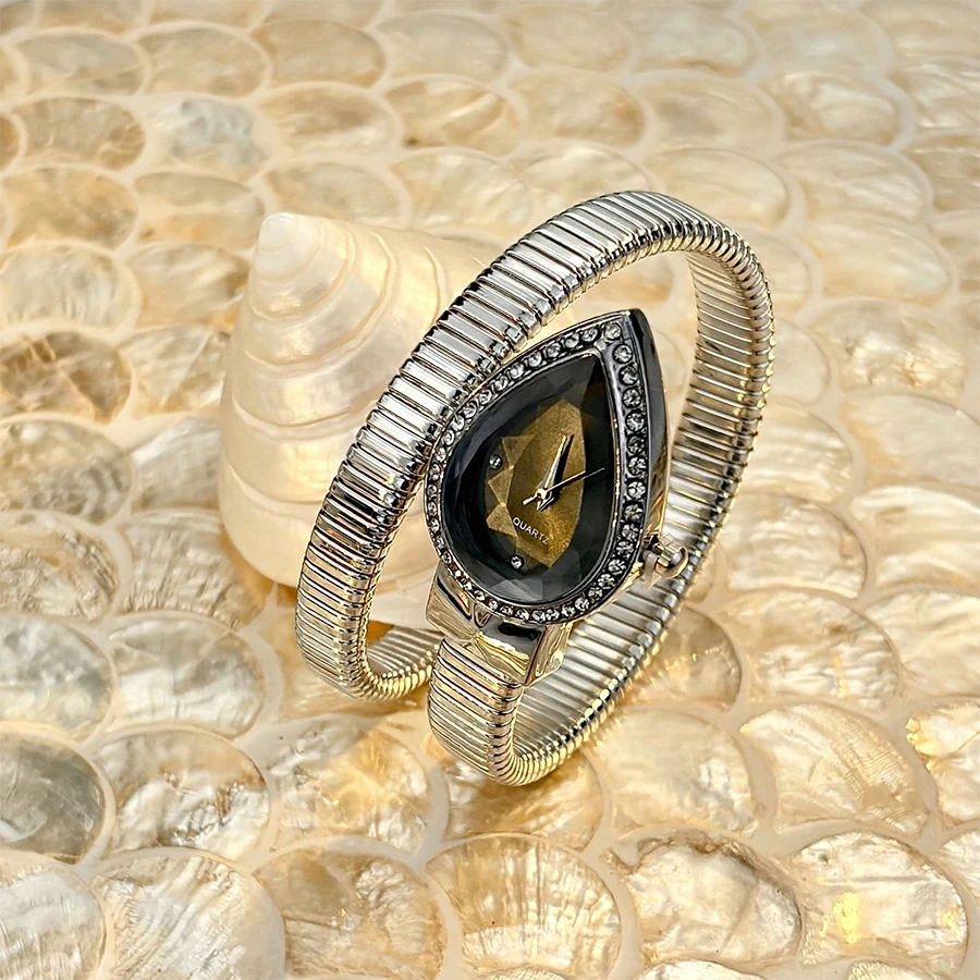Elegant Ladies' Water-Drop Headed Watch with Snake-Shaped Band