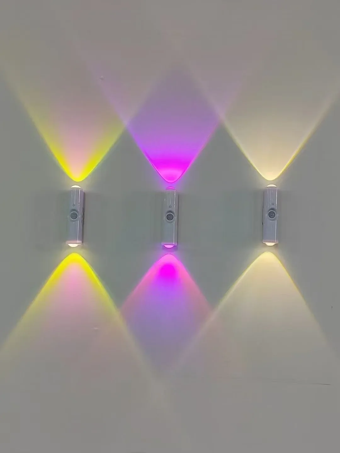 Smart RGB Double-head Wall Light Motion Sensor Magnetic Night Light Rechargeable Spotlight for Bedroom Closet Garden Room Decor