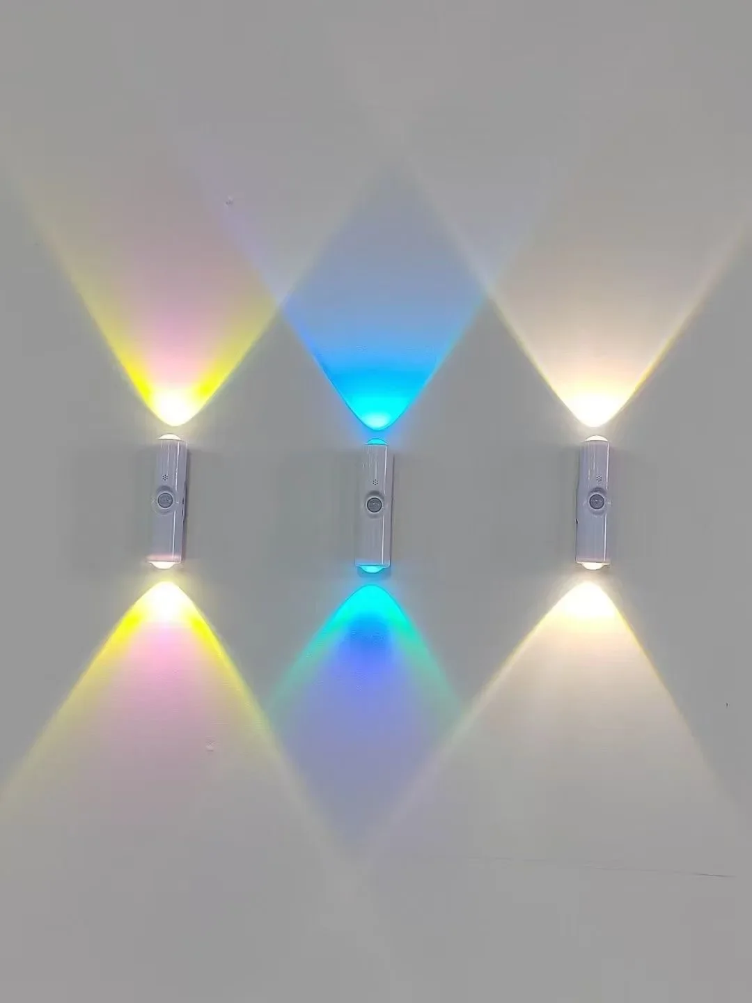 Smart RGB Double-head Wall Light Motion Sensor Magnetic Night Light Rechargeable Spotlight for Bedroom Closet Garden Room Decor