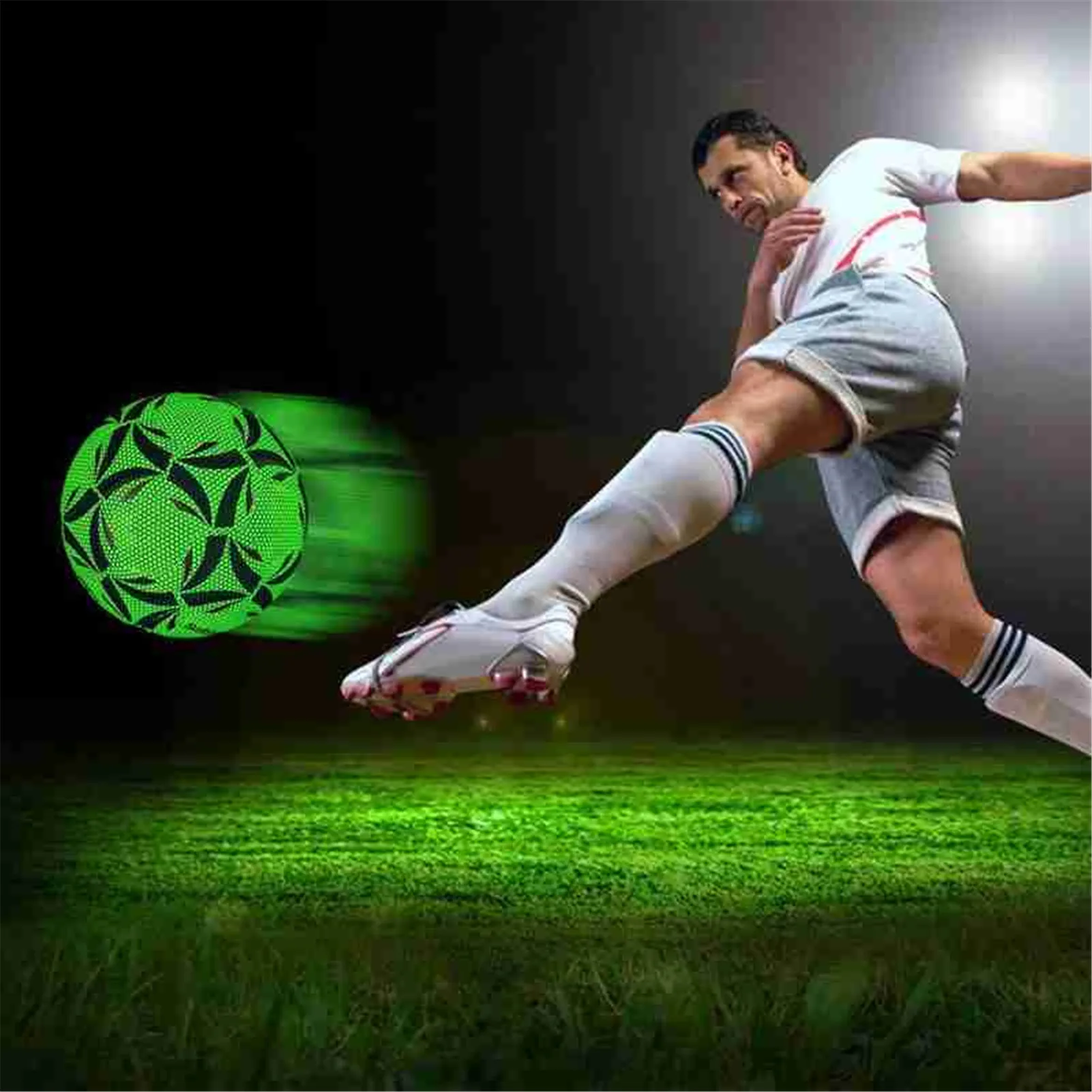Reflective Football LED Training Soccer Luminous Fluorescent Reflective Cool Luminous No. 5 No. 4 Football For Child Adult