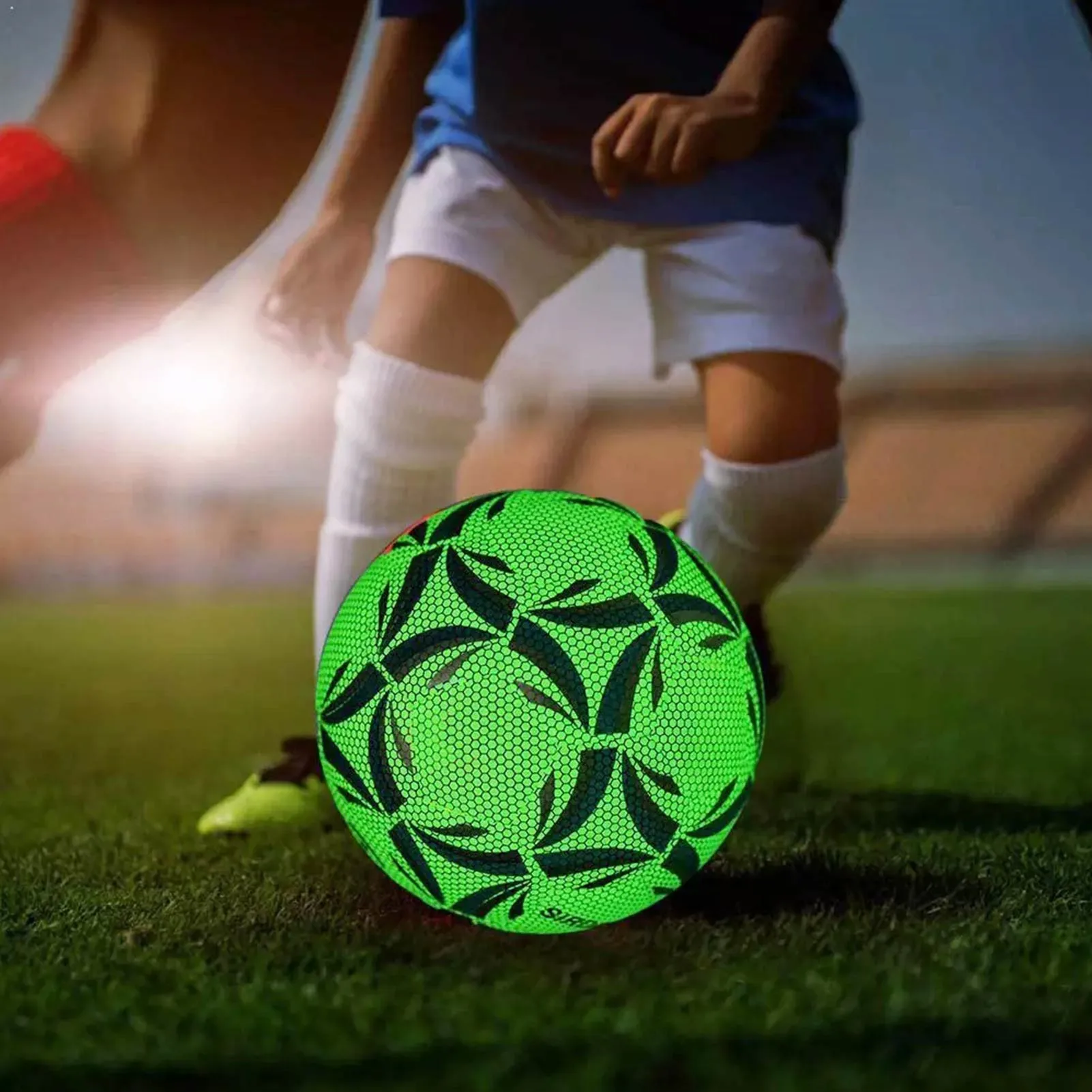 Reflective Football LED Training Soccer Luminous Fluorescent Reflective Cool Luminous No. 5 No. 4 Football For Child Adult