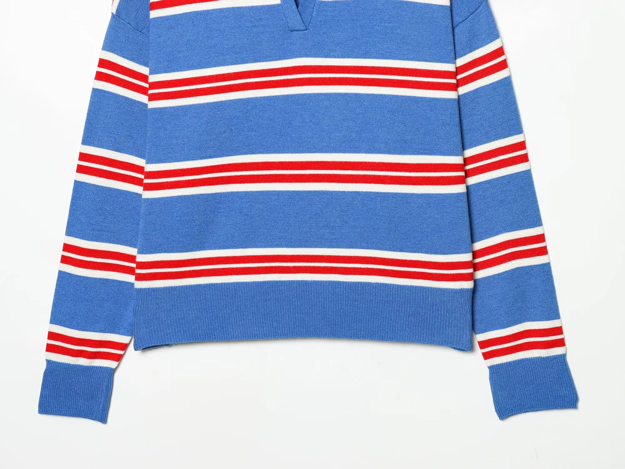 Autumn Women's New Sweater Blouse 2026 Fashion Striped Knit Pullover Chic Young Women Travel Joker Autumn Street Knit Sweaters