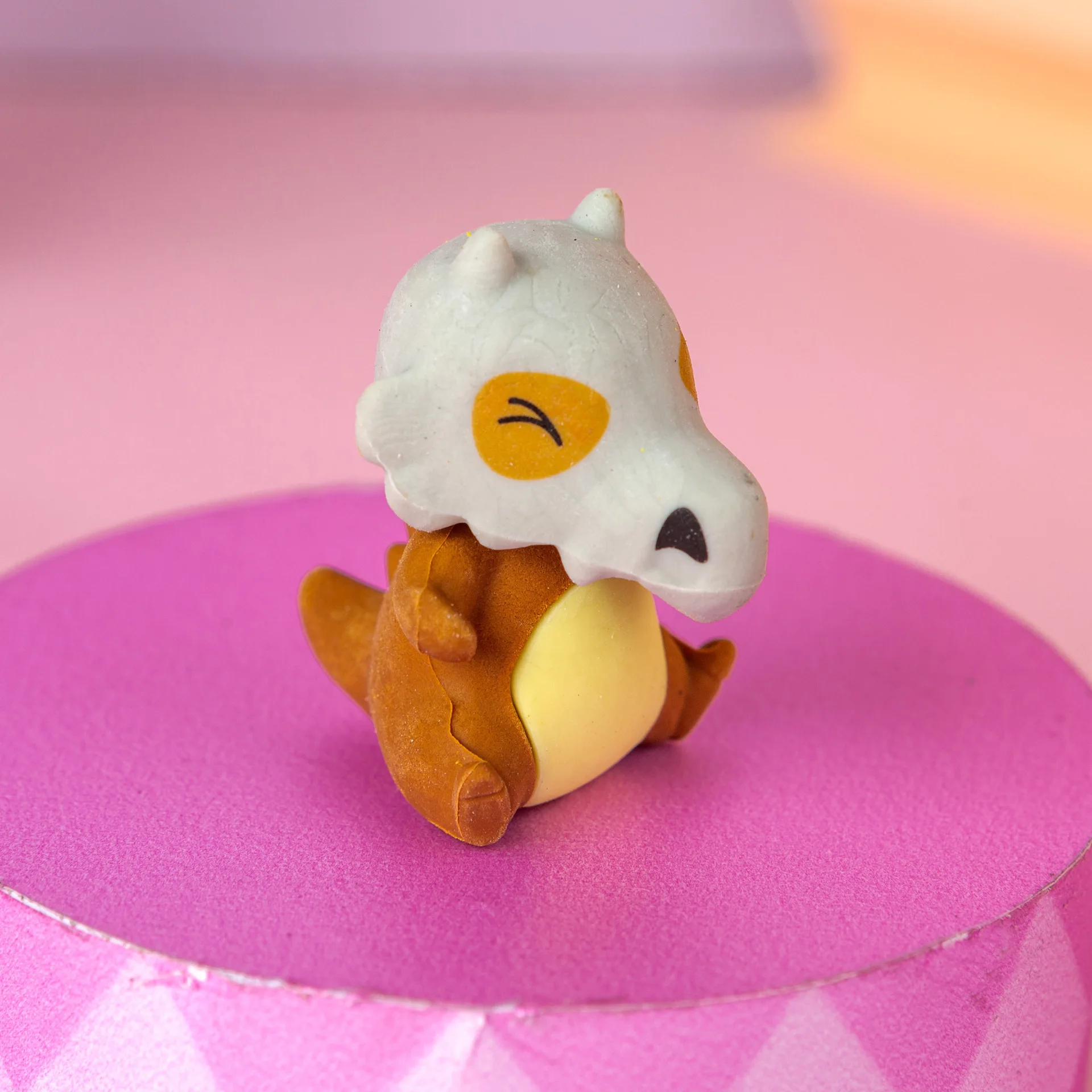 32Pcs Mystery Eraser Blind Bags Surprise Collectible Erasers Cute Cartoon Stationery for Student Prizes Toy