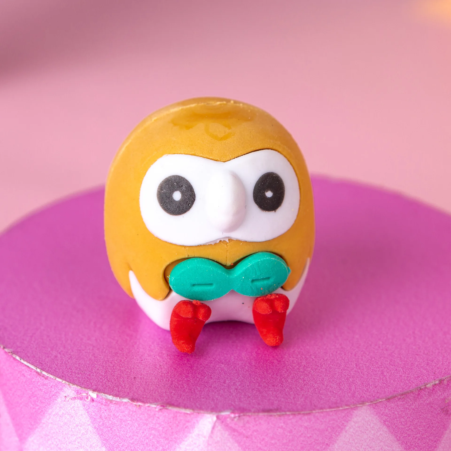 32Pcs Mystery Eraser Blind Bags Surprise Collectible Erasers Cute Cartoon Stationery for Student Prizes Toy