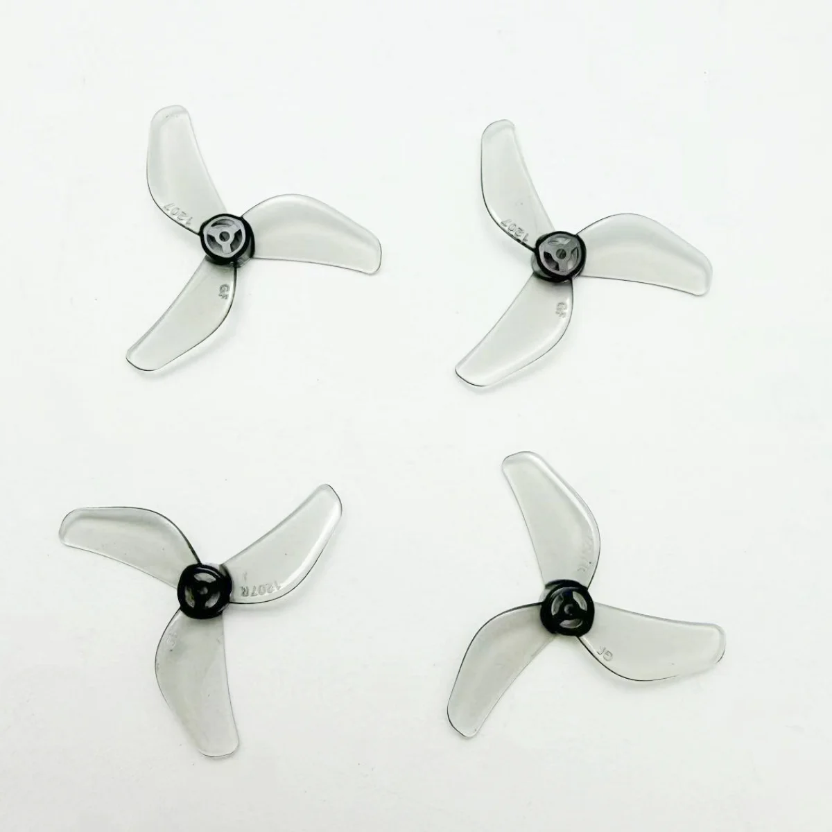 4Pairs/8PCS Gemfan 1207 31mm 3-Blade PC Propeller 1.0mm for RC Drone Tinywhook Air65 DIY Parts