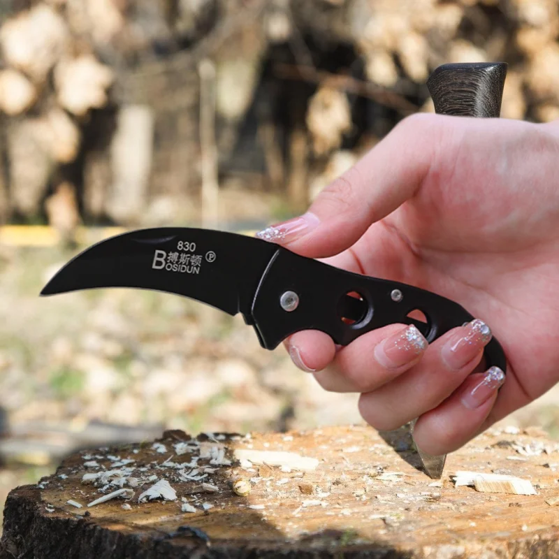 Outdoor Eagle Claw Knife Curved Detached Express Short Personalized Carrying Wolf Folding Knife Camping Survival Knife