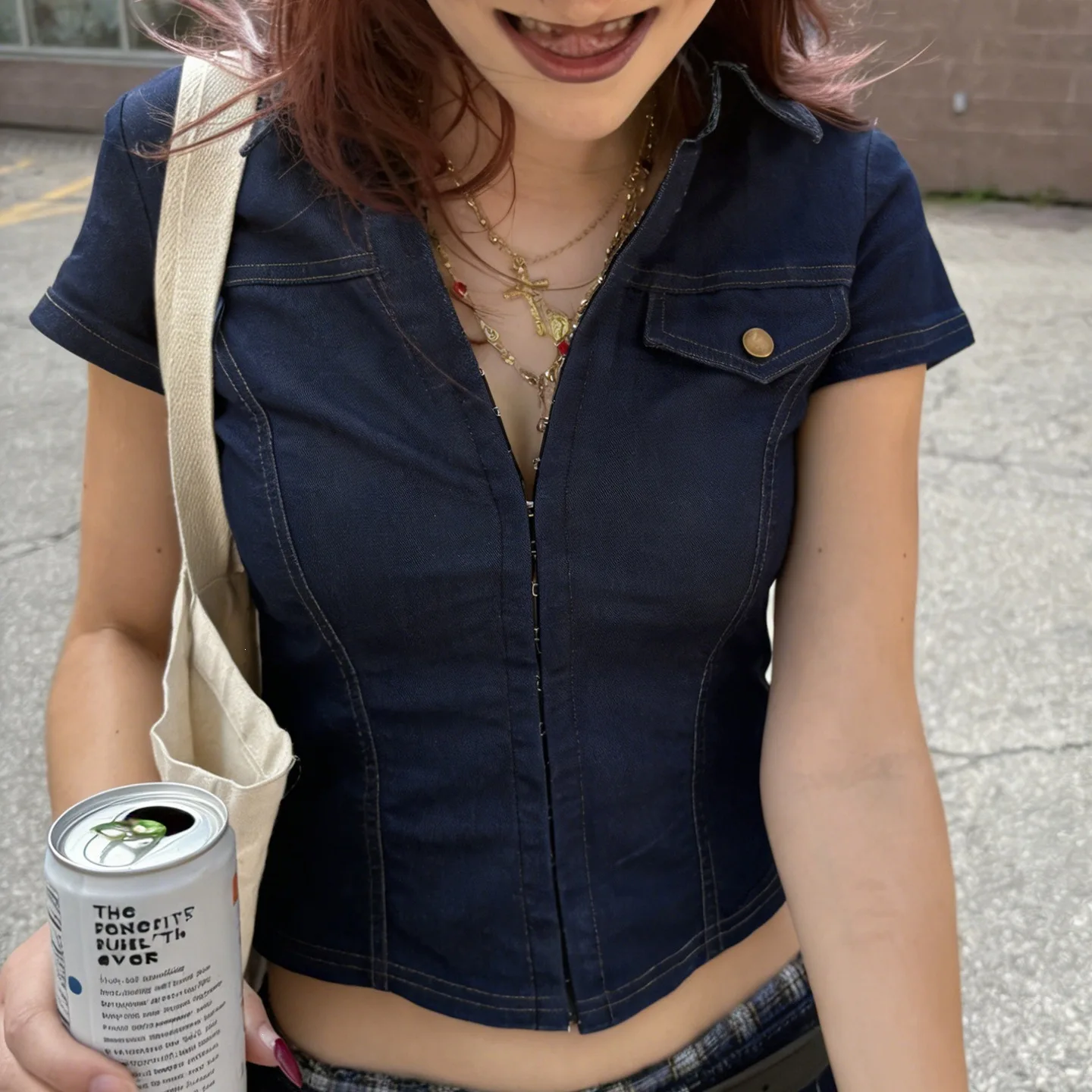 American retro y2k Millennium Spice Girl design sense button slim sexy original perennial solid color top summer new top female
