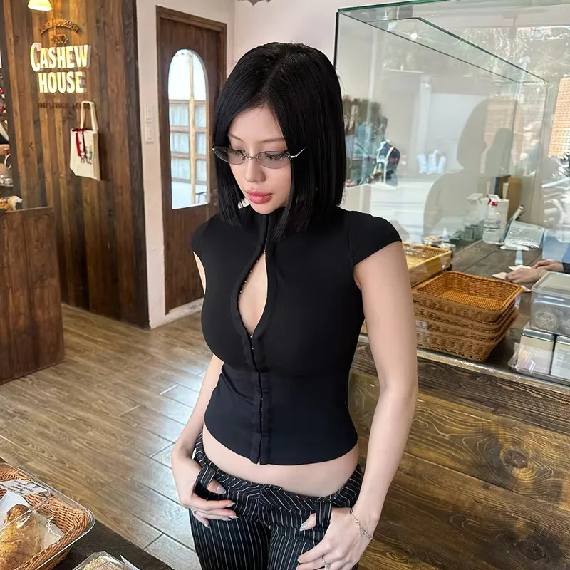 American retro y2k Millennium Spice Girl design sense button slim sexy original perennial solid color top summer new top female