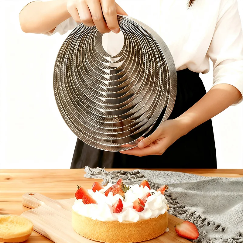 Professional kitchen baking perforated decorative tool stainless steel tart mold for cooking cakes, circular mold, circular ring